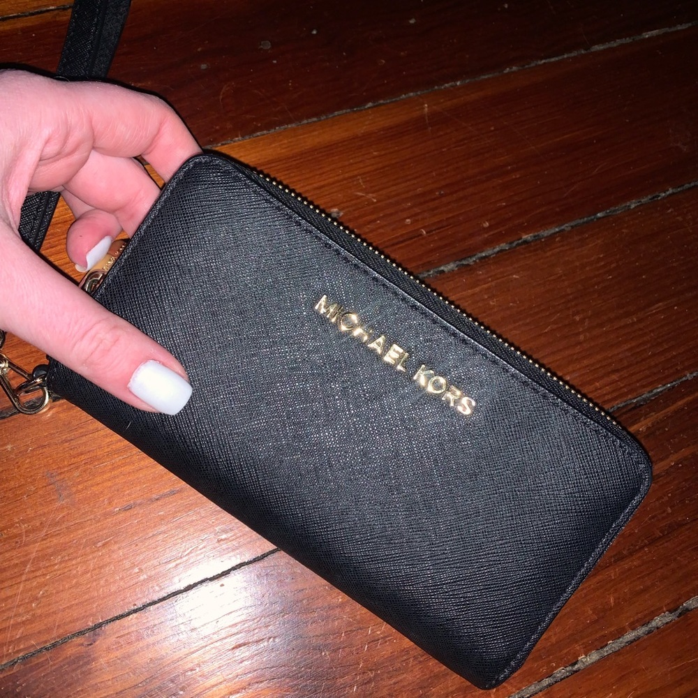 Michael Kors black wristlet